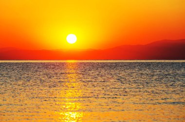 Doğal renkli günbatımı