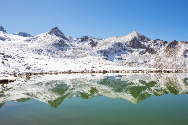 Saison d'automne dans les montagnes du Kackar — Photo