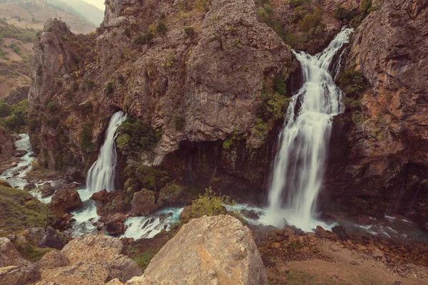 Cachoeira de Kapuzbasi, província de Kayseri — Fotografia de Stock