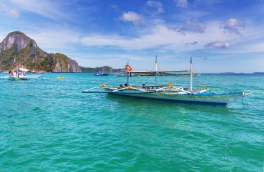 Geleneksel Filipinli tekne 