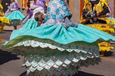 Şehrin sokak otantik Perulu dans 