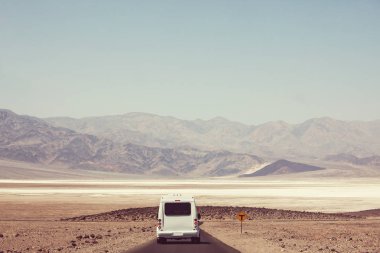Yol çayır ülke doğal görünümü 