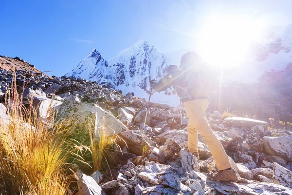 Scena Wspinaczkowa Górach Cordillera Peru — Zdjęcie stockowe