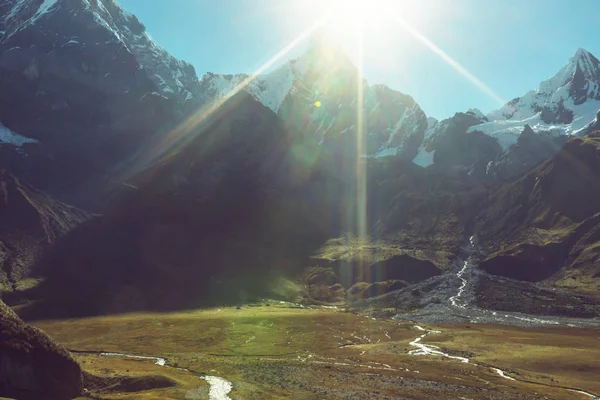 Beautiful Mountains Landscapes Cordillera Huayhuash Peru South America — Stock Photo, Image