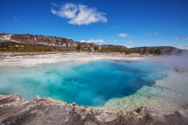 Wooden Boardwalk Geyser Fields Yellowstone National Park Usa — Stock Photo, Image