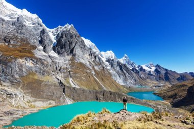 adam üç lagün Cordillera yükseltisidir, Peru, hiking 