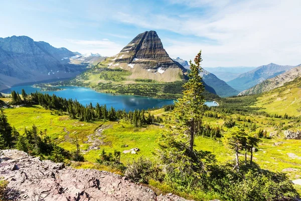 Malebné Skalnaté Vrcholy Národního Parku Glacier Montana Usa — Stock fotografie