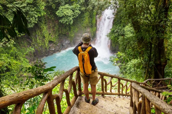 Turistika Zelené Tropické Džungli Kostarika Střední Amerika — Stock fotografie