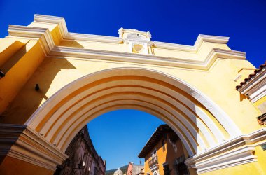 Antigua Guatemala şehrindeki sömürge mimarisi, Orta Amerika, Guatemala