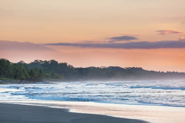 Piękne Tropikalne Wybrzeże Oceanu Spokojnego Kostaryce — Zdjęcie stockowe
