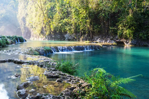 Hermosas Piscinas Naturales Semuc Champey Lanquin Guatemala América Central —  Fotos de Stock