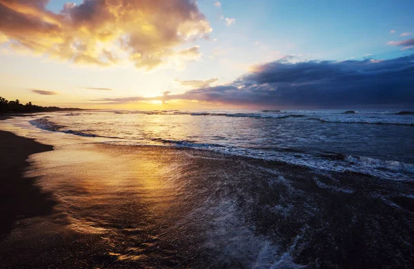 Cênico Pôr Sol Colorido Costa Mar Bom Para Papel Parede — Fotografia de Stock