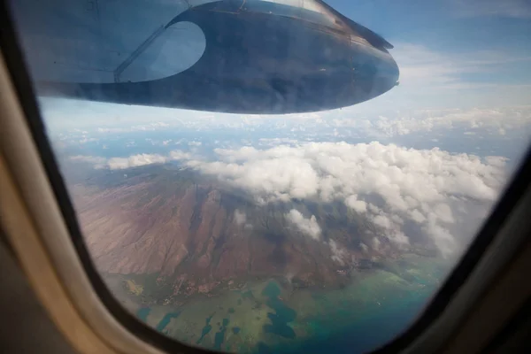 Luftaufnahme Von Flugzeugen Die Großer Höhe Fliegen Landschaft Von Oben — Stockfoto