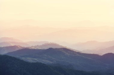 Kosta Rika, Orta Amerika 'daki güzel dağlar.