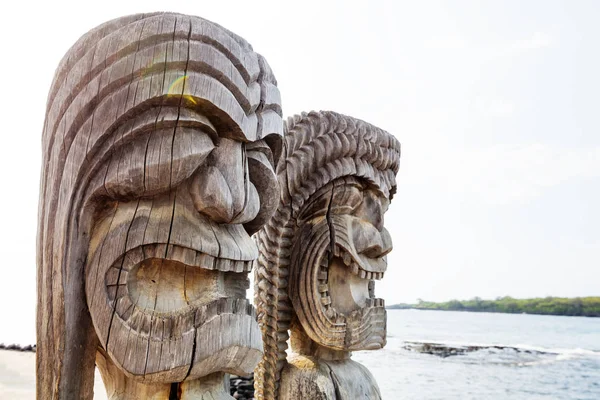 Hawaiian Tiki Monumentos Madeira — Fotografia de Stock