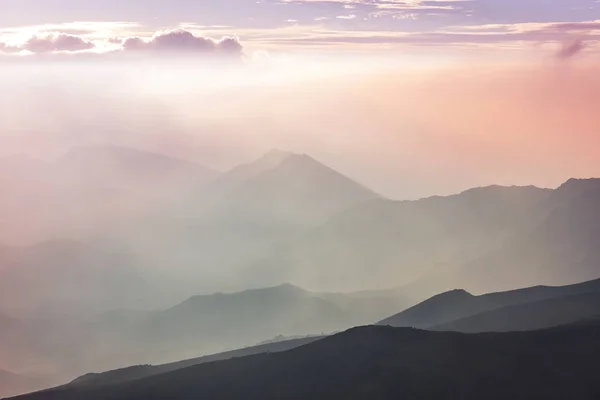 夏威夷毛伊岛Haleakala火山美丽的日出景象 — 图库照片