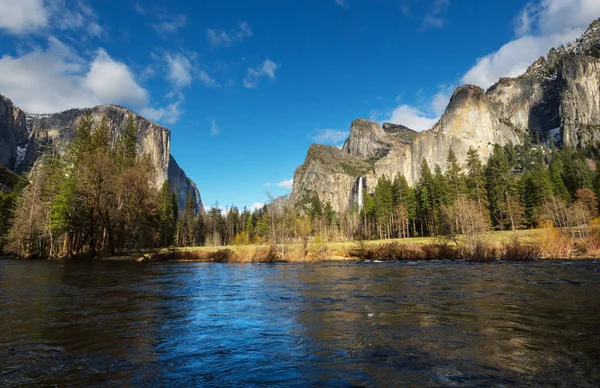 Hermosos Paisajes Del Parque Nacional Yosemite California — Foto de Stock