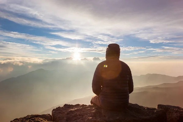 Schöne Sonnenaufgangsszene Auf Dem Vulkan Haleakala Auf Der Insel Maui — Stockfoto