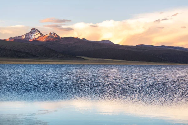 Vysokých Zasněžených Hor Bolívii — Stock fotografie
