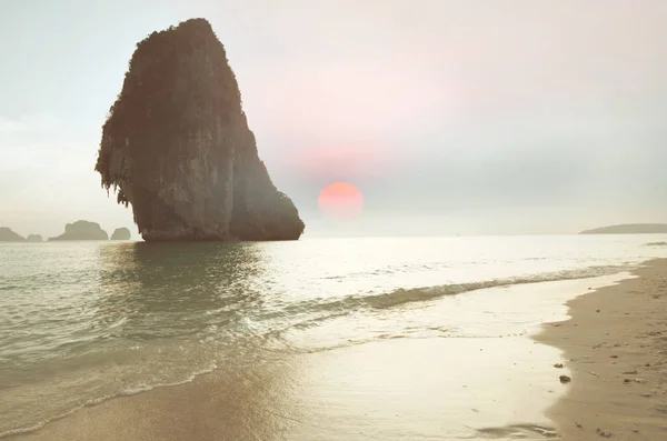 Spiaggia Tropicale Nel Mar Delle Andamane Thailandia — Foto Stock