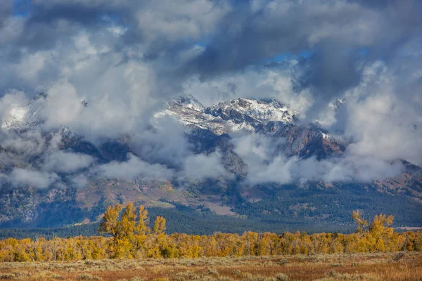 Temporada Final Otoño Las Montañas —  Fotos de Stock