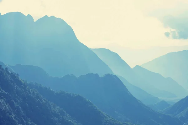 Green Steep Mountains Vietnam — Stock Photo, Image