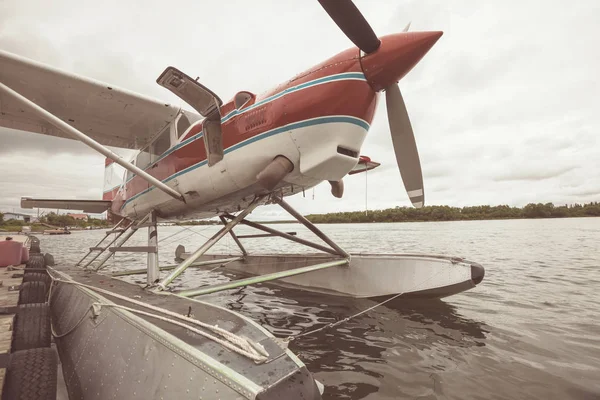 Float Plane Lago Alasca — Fotografia de Stock