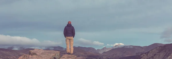 Backpacker Vandring Sommarfjällen — Stockfoto