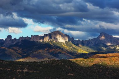 Colorado, ABD 'de renkli bir sonbahar. Sonbahar sezonu.