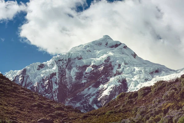Vackra Berg Landskap Cordillera Huayhuash Peru Sydamerika — Stockfoto