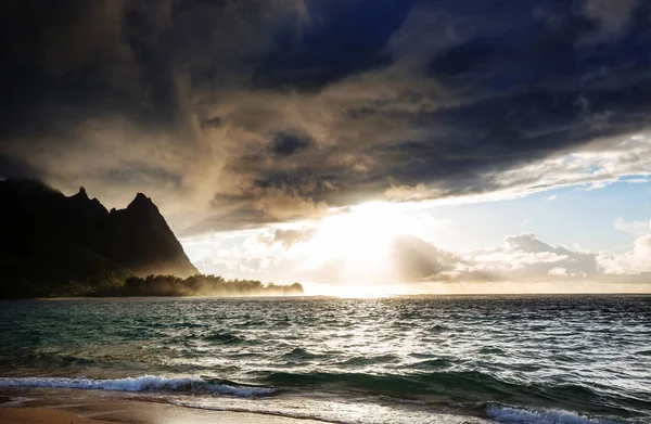 Schöne Szene Tunnels Beach Auf Der Insel Kauai Hawaii Usa — Stockfoto