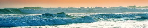 Ola Azul Playa Fondo Desenfocado Manchas Luz Solar Fondo Natural —  Fotos de Stock