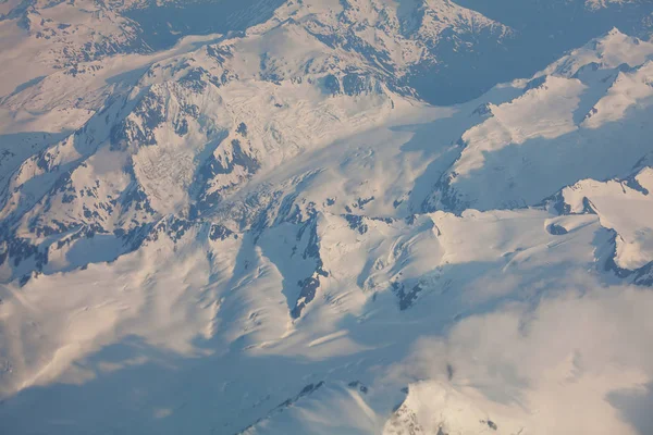 Hohe Berge Blick Nach Oben — Stockfoto