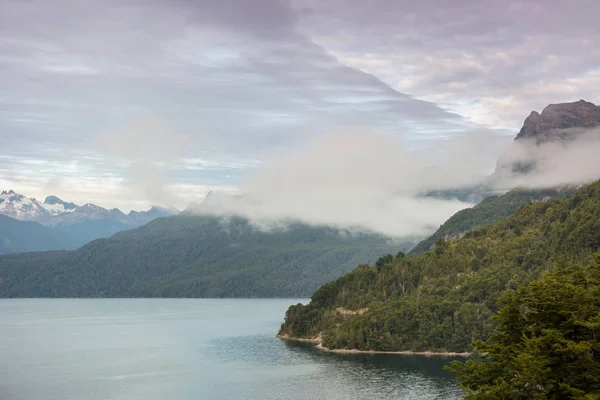 Lindas Paisagens Montanhosas Patagônia Lago Montanhas Argentina América Sul — Fotografia de Stock