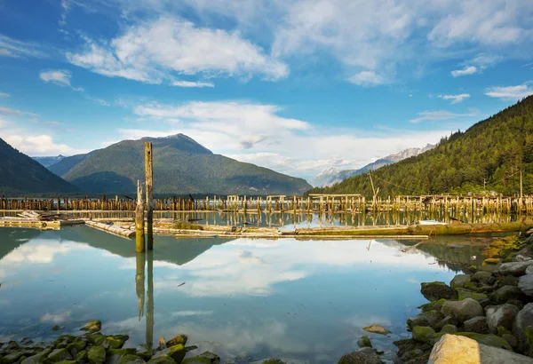 Lindo Litoral Pôr Sol Bella Coola Canadá — Fotografia de Stock