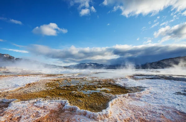 Gorące Źródła Mamuta Yellowstone Usa — Zdjęcie stockowe