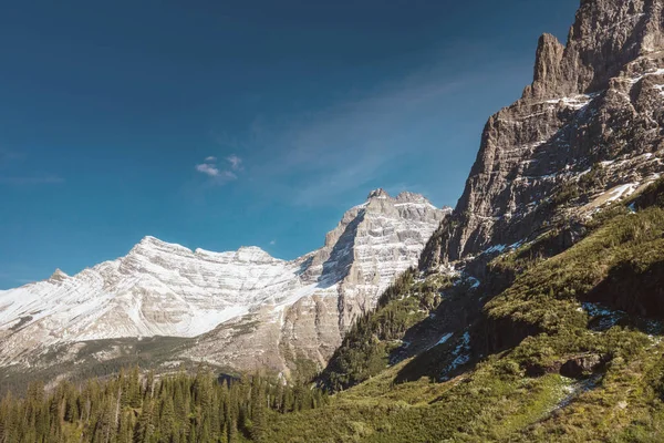 Pintorescos Picos Rocosos Del Parque Nacional Glaciar Montana —  Fotos de Stock
