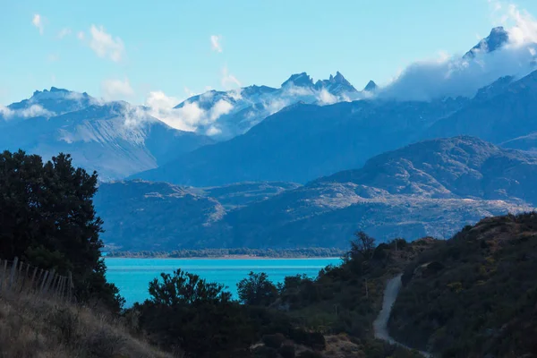 Lindas Montanhas Paisagem Longo Estrada Cascalho Carretera Austral Sul Patagônia — Fotografia de Stock