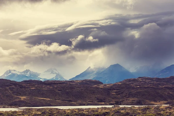 Bellissimi Paesaggi Montani Patagonia Lago Montagna Argentina Sud America — Foto Stock