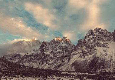 Doğal görünümünü Jannu tepe, Kanchenjunga Region, Himalayalar, Nepal.