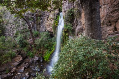 Şili 'de güzel bir şelale, Güney Amerika.
