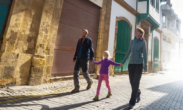 Family Walking Street Old European Town — Stock Photo, Image