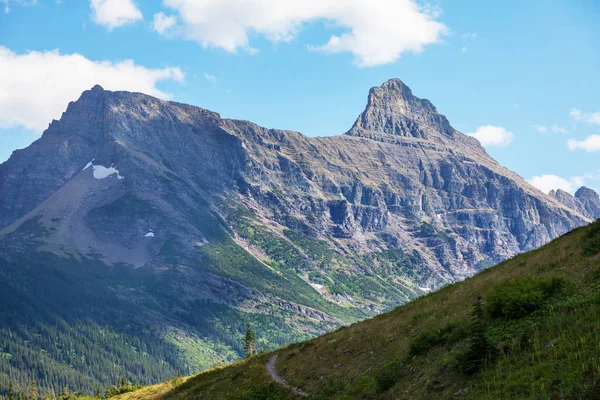 Picturesque Rocky Peaks Glacier National Park Montana Usa — Stock Photo, Image