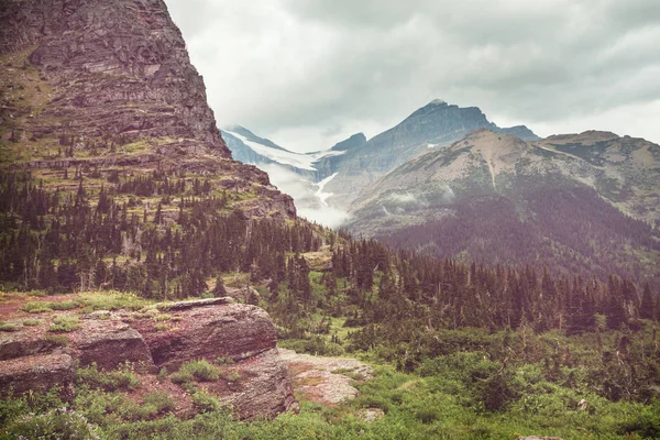 Piccole Cime Rocciose Del Parco Nazionale Del Ghiacciaio Montana Usa — Foto Stock