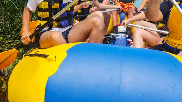 Rafting Zespół Lato Ekstremalne Sporty Wodne — Zdjęcie stockowe