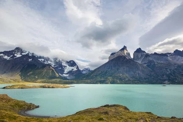 Bellissimi Paesaggi Montani Nel Parco Nazionale Torres Del Paine Cile — Foto Stock