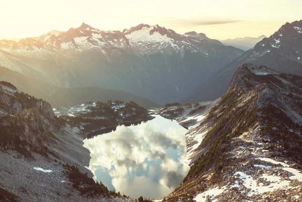 Belo Pico Montanha North Cascade Range Washington Eua — Fotografia de Stock