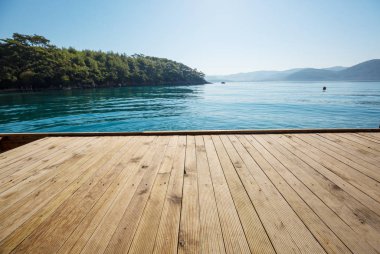 Türkiye 'nin güzel deniz kıyıları. Lycian yürüyüşü boyunca şaşırtıcı doğal manzaralar..