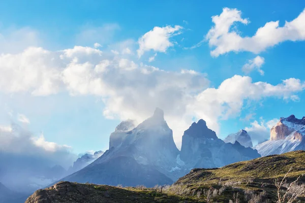Piękne Górskie Krajobrazy Parku Narodowym Torres Del Paine Chile Światowej — Zdjęcie stockowe