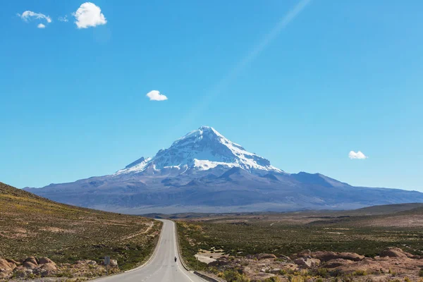 Beautiful Natural Landscapes Mountains Volcano Andes Region Bolivia — Stock Photo, Image